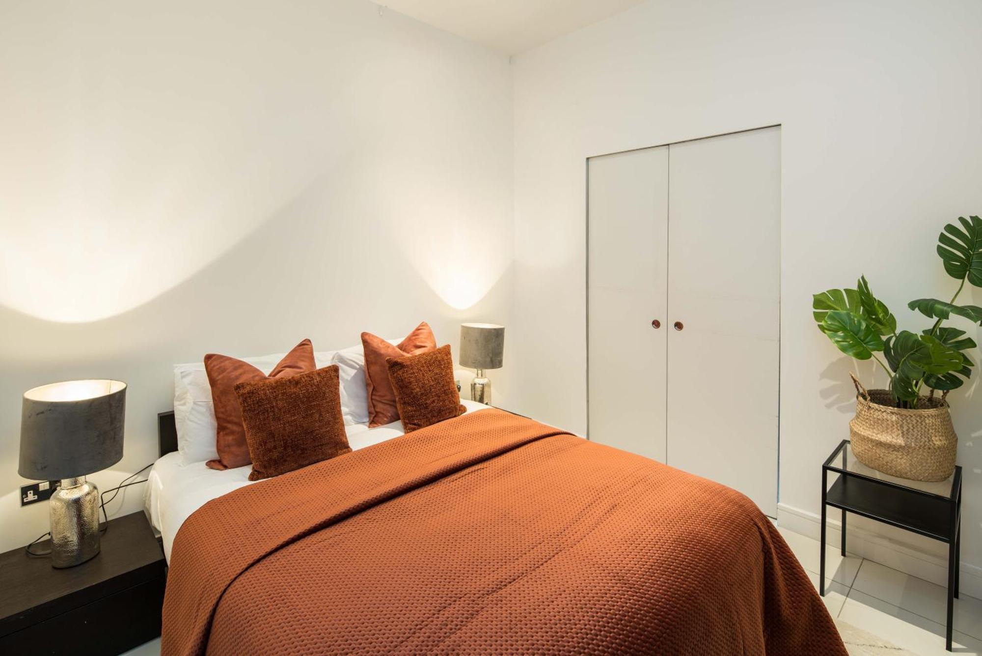 Al Central-Soho-Chinatown-Coventgarden-Cozy-Onebed Apartment ลอนดอน ภายนอก รูปภาพ