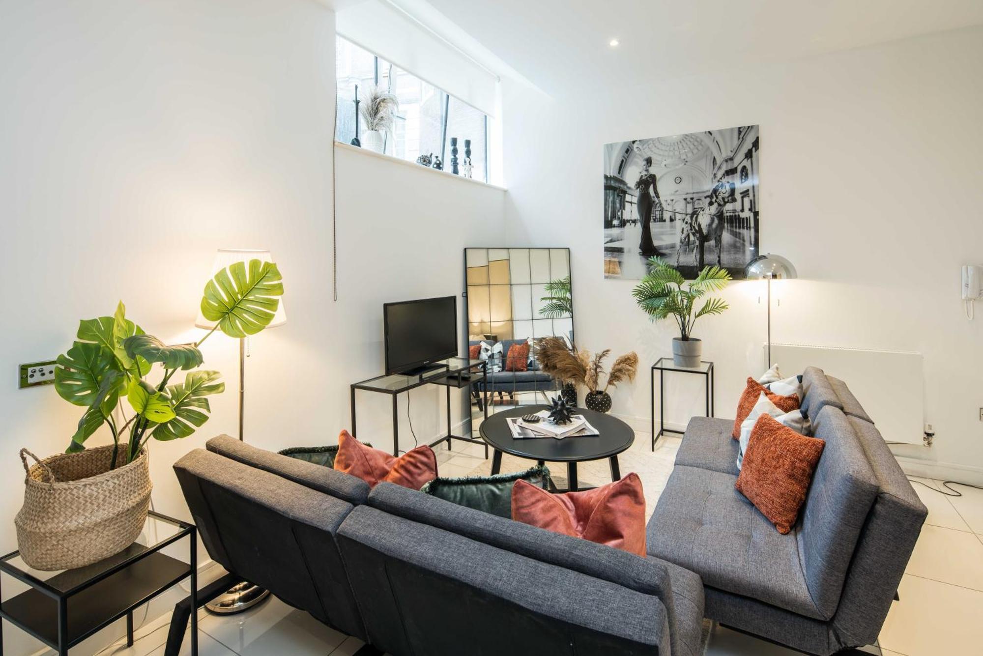 Al Central-Soho-Chinatown-Coventgarden-Cozy-Onebed Apartment ลอนดอน ภายนอก รูปภาพ