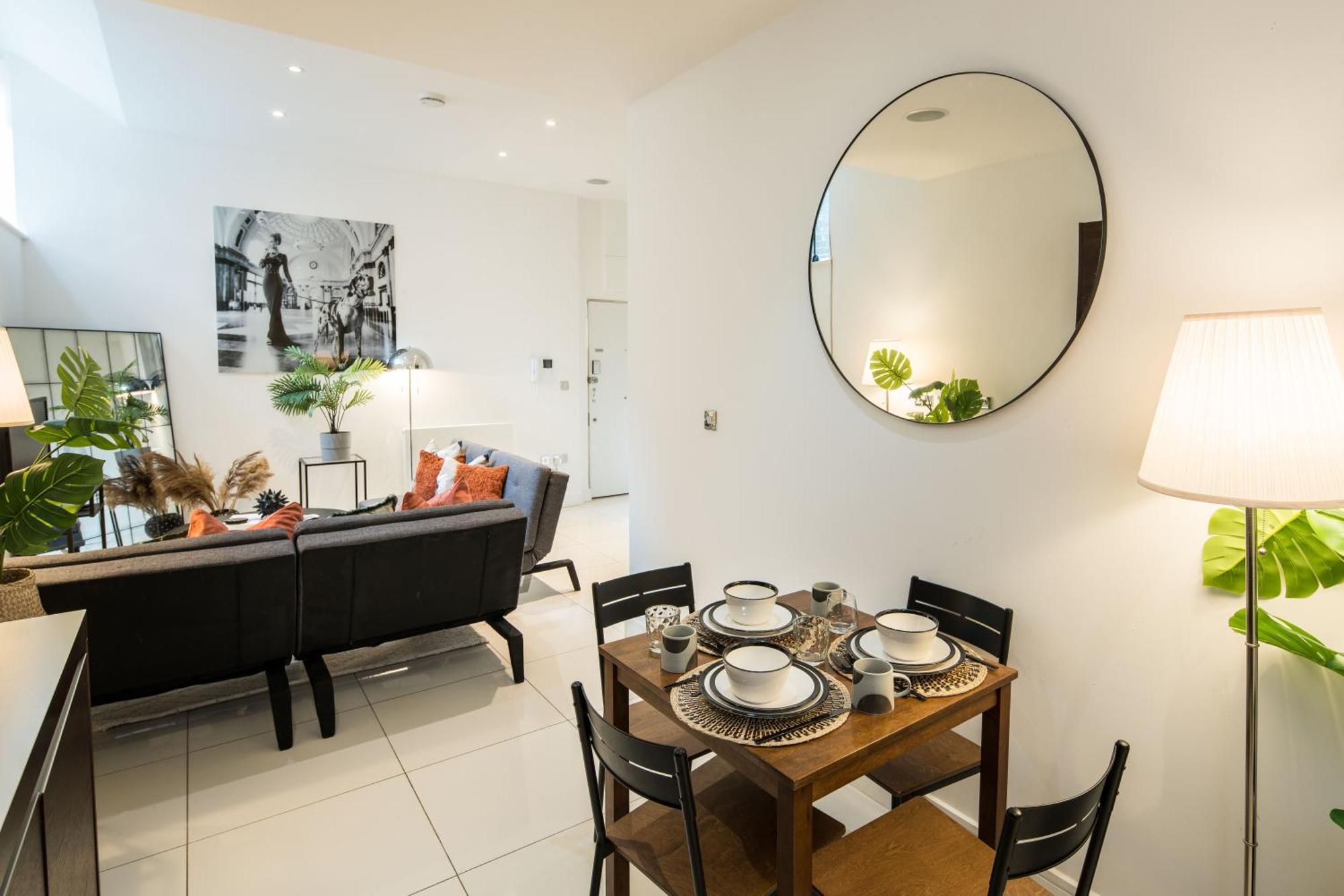 Al Central-Soho-Chinatown-Coventgarden-Cozy-Onebed Apartment ลอนดอน ภายนอก รูปภาพ