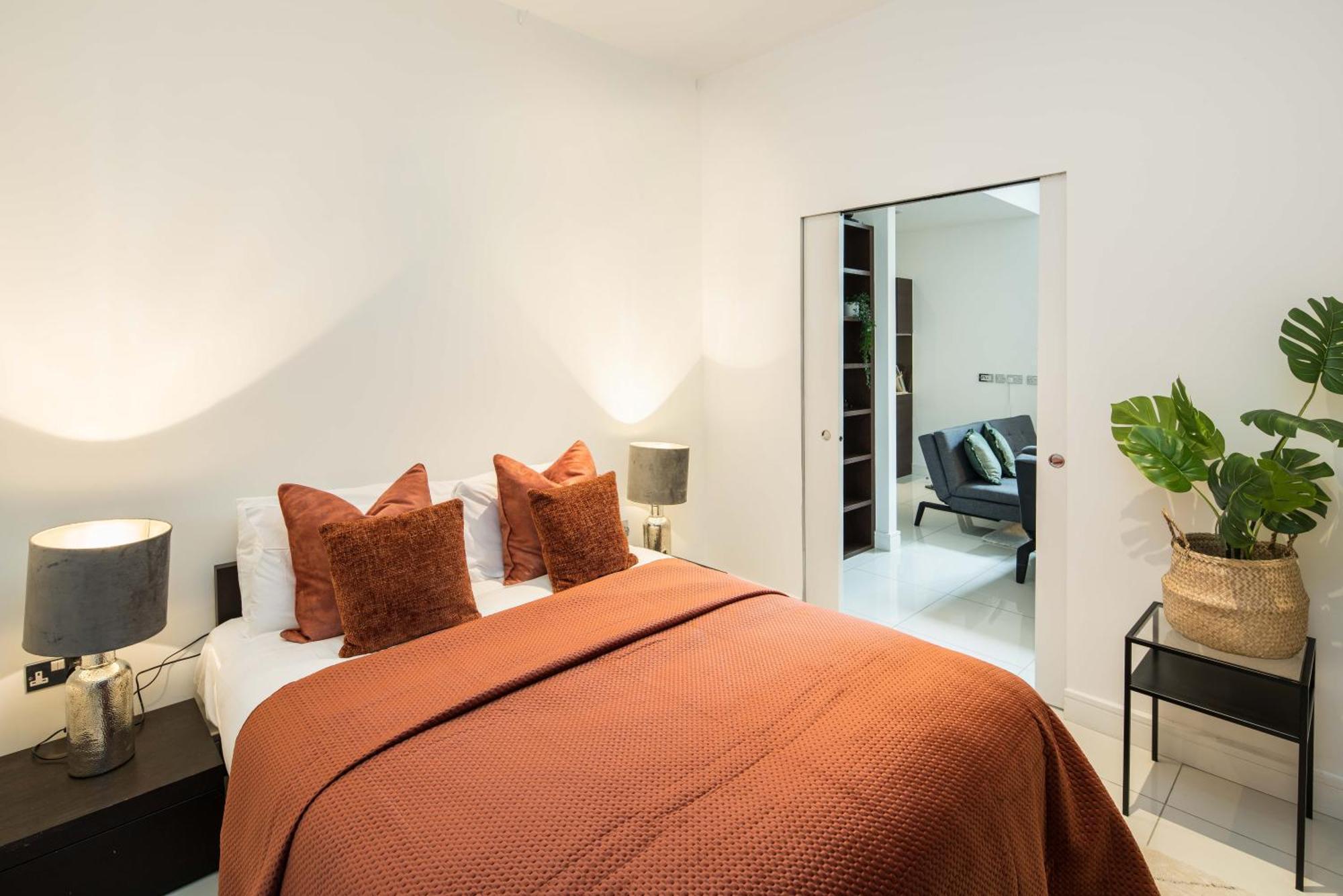 Al Central-Soho-Chinatown-Coventgarden-Cozy-Onebed Apartment ลอนดอน ภายนอก รูปภาพ